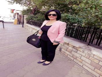 لست أنا بقلم الشاعرة ديانا مريم