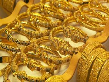 الذهب يرتفع 1200 ليرة مسجلا 46000 ليرة