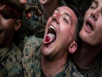 القوات الامريكية في تايلاند ترتكب ممارسات غريبة ومقززة
