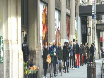 العالم يواصل حربه ضد كورونا وترامب يعلن نيويورك منطقة كوارث