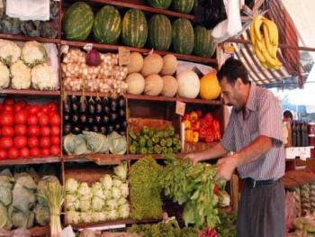 السورية للتجارة تطرح مواد غذائية بلا أرباح