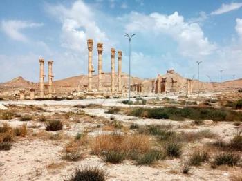 بقيمة ٢٤ مليون ليرة سورية.. إنجاز المرحلة الثانية من مشروع صيانة وتأهيل الإنارة في المنطقة الأثرية بتدمر