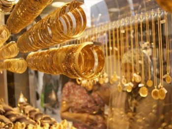 انخفاض كبير يقارب الـ 25000 ليرة سورية في سعر الذهب الرسمي