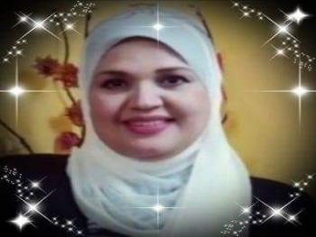 الشاعرة منى عثمان