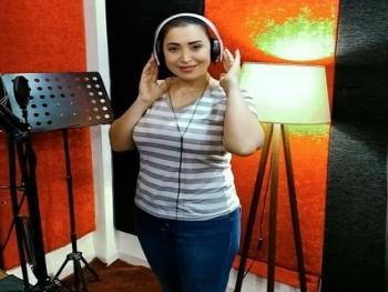 الفنانة السورية هويدا اليوسف تطلق جديدها أغنية" بلحظة"