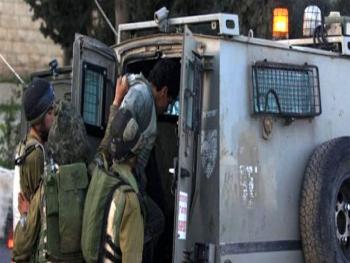 قوات الاحتلال تعتقل خمسة فلسطينيين في الضفة الغربية