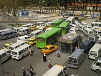 مسؤول بمحافظة دمشق: رفع تعرفة وسائل النقل قريباً ورواتب الموظفين على حالها
