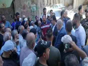 محافظ دمشق يدشّن عودة الأهالي إلى التضامن وأعداد قليلة استلمت منازلها!