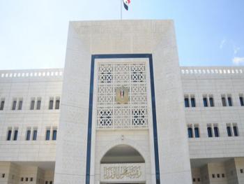 الحكومة تنوي دعم المواطن بـ439 ليرة يومياً في 2021… وتيناوي: مطلوب إعفاء الموظفين من الضريبة