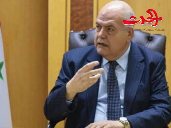 الوزير عمرو سالم يعلن انتهاء احتكار السكر.. ويحدد موعد للبدء بتوزيع المياه المعدنية