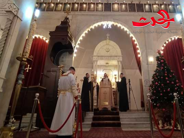  إقامة الصلوات والقداديس احتفالاً بعيد الميلاد المجيد