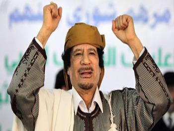  القائد معمر القذافي في حفل تخريج دفعات من الثانويات وكليات الشعب المسلح