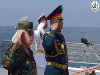 احتفال القوات البحرية الروسية في سورية