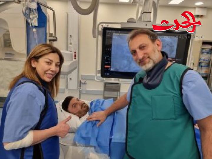 رولا شامية في غرفة العمليات مع شقيقها.. وحالة من القلق تسيطر على المتابعون!