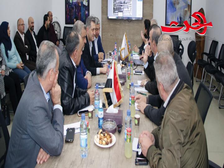 ليست المرة الأولى.. اجتماع ثلاثة وزراء ومحافظ لمعالجة أوضاع ماروتا سيتي والسكن البديل في دمشق