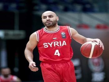 لاعب المنتخب بكرة السلة"أنس شعبان" يعلن اعتزاله دولياً