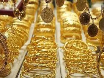 الذهب يرتفع في السوق المحلية بمعدل ألفي ليرة سورية