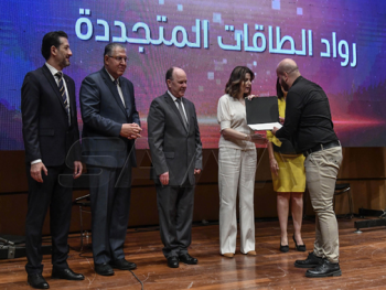 اتحاد الوطني لطلبة سورية: يكرم الفائزين في رواد التحول الرقمي والطاقات المتجددة