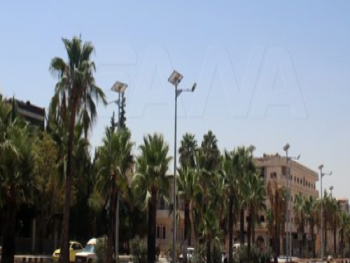 البدء بتركيب 13 جهاز إنارة بالطاقة الشمسية في درعا