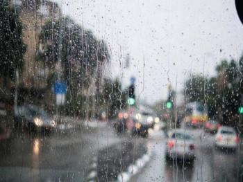 الحرارة إلى انخفاض وتوقعات بهطول الأمطار في عدة مناطق