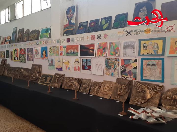 انطلاق فعاليات المهرجان السنوي الفرعي لدائرة المسرح المدرسي في حمص
