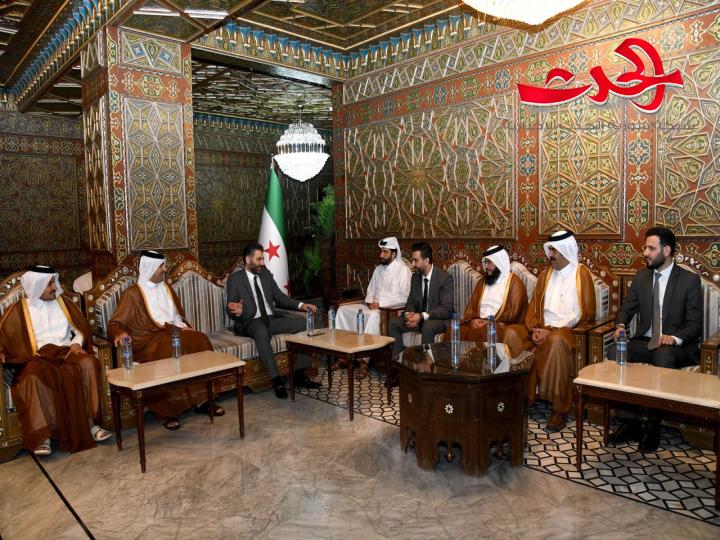 وزير الثقافة القطري يصل إلى دمشق بزيارة رسمية