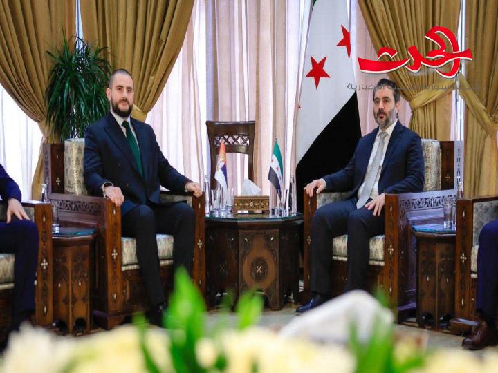 الوزير الشيباني يلتقي وفداً من الجمهورية الصربية