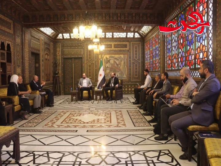 محافِظا دمشق وحمص يبحثان تعزيز العمل المشترك وتطوير الخدمات مع شركة هيسكو