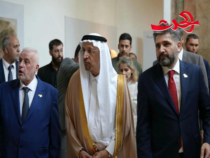 وزير الاستثمار السعودي يزور متحف دمشق الوطني