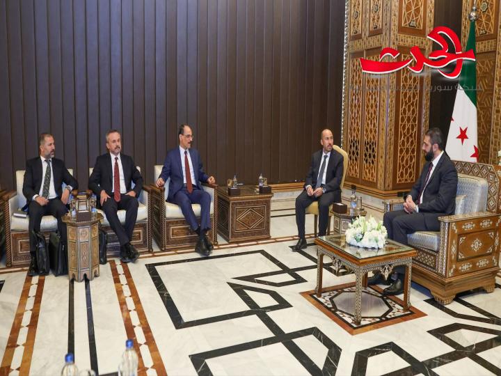 الرئيس الشرع يبحث مع كالن المستجدات الإقليمية وتطورات الاتفاق مع “قسد”
