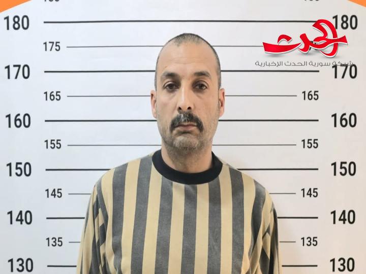 القاء القبض على أيمن أحمد ملاش كان يشغل رتبة ملازم في الحرس الجمهوري خلال حكم النظام البائد