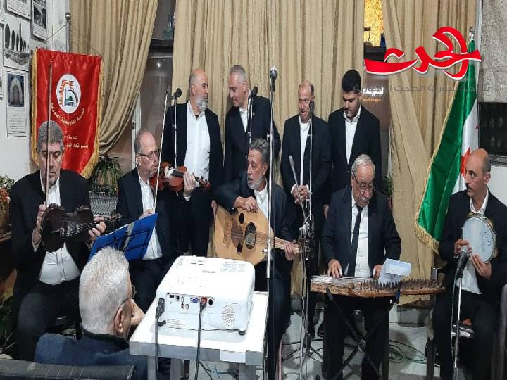 حفل فنيّ تراثي لفرقة نادي دوحة الميماس في الجمعية التاريخية بحمص 