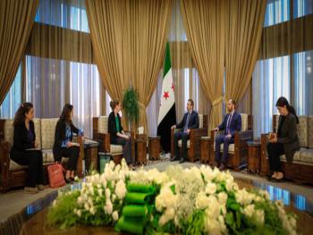 وزير الخارجية السوري يلتقي وفداً من منظمة العفو الدولية