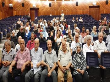 " حدث في التاسعة"  مسرحية على مسرح قصر الثقافة بحمص 