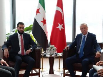 الرئيس الشرع يلتقي نظيره التركي أردوغان في البيت التركي بنيويورك