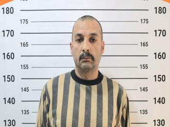 القاء القبض على أيمن أحمد ملاش كان يشغل رتبة ملازم في الحرس الجمهوري خلال حكم النظام البائد